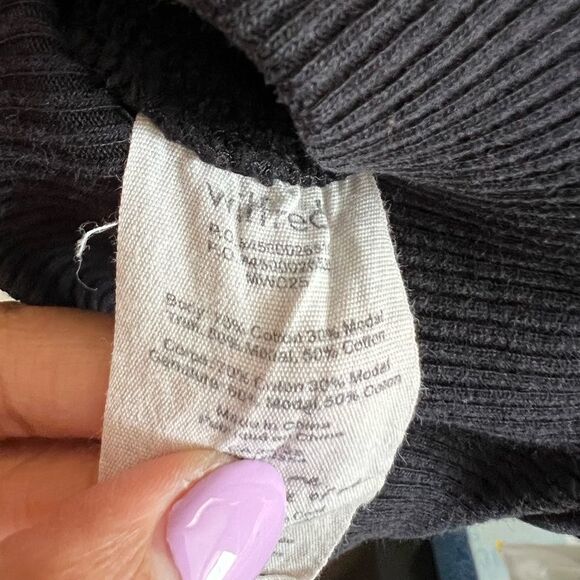 Aritzia Wilfred Rousseau Oversized Sweater - Picture 9 of 13